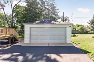 241 S Riverside Dr, Villa Park, IL 60181 - Photo 42