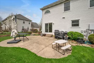 1355 Beckett Ln, Schaumburg, IL 60173 - Photo 40