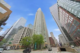 345 N La Salle Dr, Chicago, IL 60654 - Photo 1