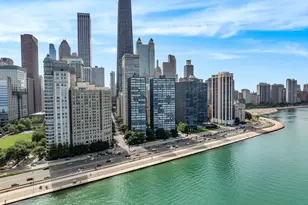 880 N Lake Shore Dr, Chicago, IL 60611 - Photo 2