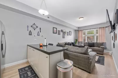 4412 S Prairie Avenue, Chicago, IL 60653 - Photo 4