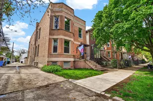 1715 W Balmoral Ave, Chicago, IL 60640 - Photo 2