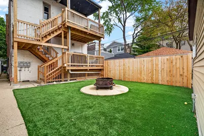 1715 W Balmoral Avenue, Chicago, IL 60640 - Photo 38