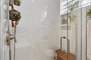 1715 W Balmoral Ave, Chicago, IL 60640 - Photo 22