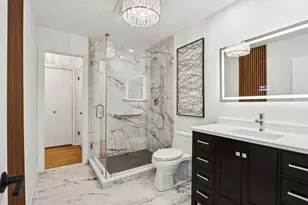 2019 E Avon Ln, Arlington Heights, IL 60004 - Photo 34