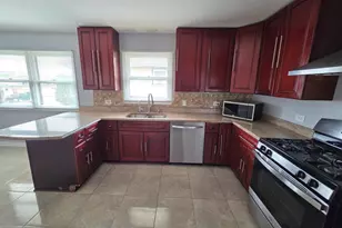43 W Ann Street W, Lombard, IL 60148 - Photo 8