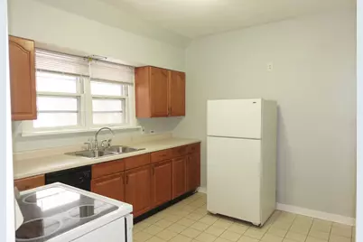 1111 Garfield Avenue #B, Aurora, IL 60506 - Photo 10
