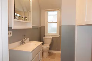 1111 Garfield Ave, Aurora, IL 60506 - Photo 12