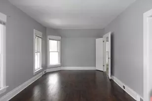 1111 Garfield Ave, Aurora, IL 60506 - Photo 6