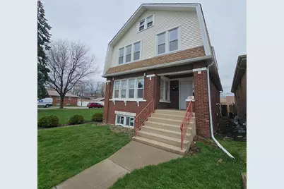 2626 W 96th Place, Evergreen Park, IL 60805 - Photo 2