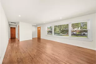 1621 S Crescent Ave, Park Ridge, IL 60068 - Photo 4