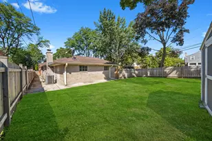 1621 S Crescent Ave, Park Ridge, IL 60068 - Photo 16