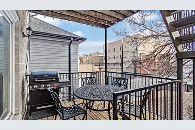 1131 W Wolfram Street #2, Chicago, IL 60657 - Photo 14