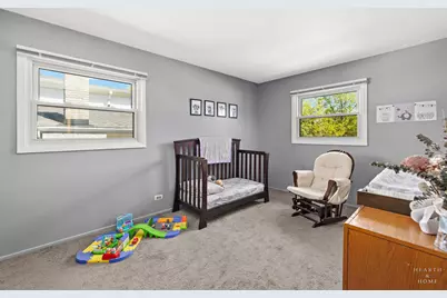 632 Polynesian Drive, Des Plaines, IL 60016 - Photo 14