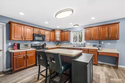 3184 Kennedy Court, Montgomery, IL 60538 - Photo 8