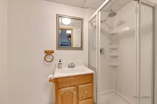 1027 St John St, Elgin, IL 60120 - Photo 18