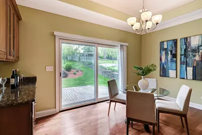 8827 Palisades Road, Burr Ridge, IL 60527 - Photo 12
