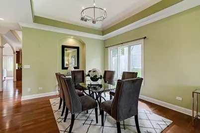 8827 Palisades Road, Burr Ridge, IL 60527 - Photo 6