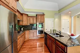 8827 Palisades Rd, Burr Ridge, IL 60527 - Photo 10