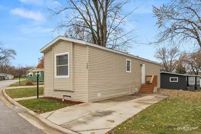 1101 Richard Road, Elgin, IL 60123 - Photo 2