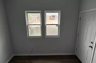 7240 S Cornell Ave, Chicago, IL 60649 - Photo 20