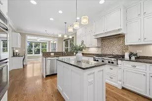 407 McKinley Ave, Libertyville, IL 60048 - Photo 8