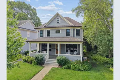 407 McKinley Avenue, Libertyville, IL 60048 - Photo 1