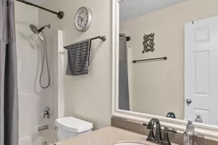 2030 Lucca Ct, Elgin, IL 60123 - Photo 26