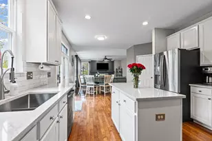 2030 Lucca Ct, Elgin, IL 60123 - Photo 10