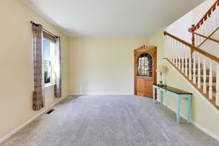 615 Paris Ave, Oswego, IL 60543 - Photo 4