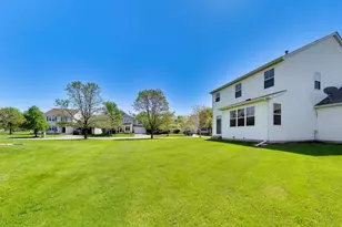 615 Paris Ave, Oswego, IL 60543 - Photo 40