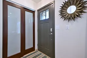 114 S Poplar Ave, Elmhurst, IL 60126 - Photo 6