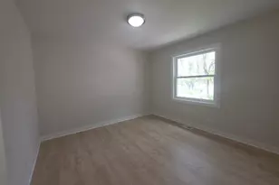 306 Brierhill Dr, Round Lake Park, IL 60073 - Photo 14