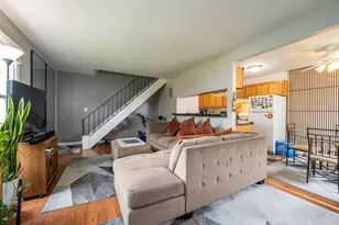 1261 Prairie Ave, Glendale Heights, IL 60139 - Photo 4