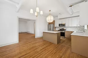 531 Hinman Ave, Evanston, IL 60202 - Photo 6