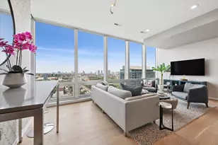 500 W Superior St, Chicago, IL 60654 - Photo 8
