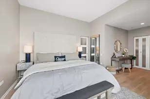 500 W Superior St, Chicago, IL 60654 - Photo 22