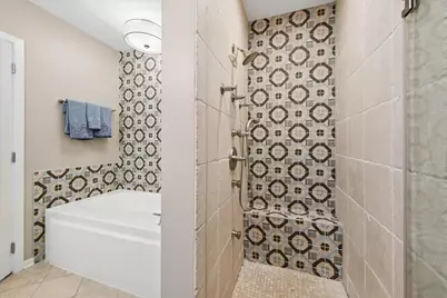 500 W Superior Street #1602, Chicago, IL 60654 - Photo 26