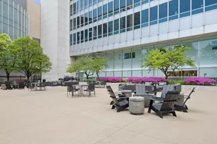500 W Superior St, Chicago, IL 60654 - Photo 20