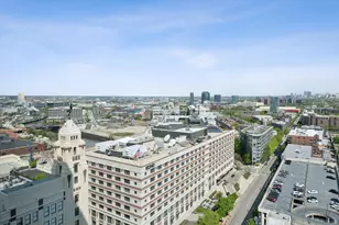 500 W Superior St, Chicago, IL 60654 - Photo 4