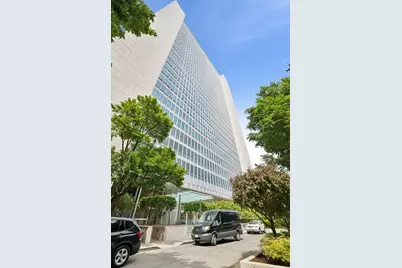 500 W Superior Street #1602, Chicago, IL 60654 - Photo 1