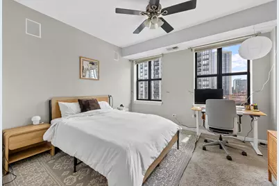 451 W Huron Street #1308, Chicago, IL 60654 - Photo 14