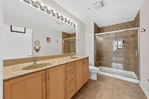451 W Huron St, Chicago, IL 60654 - Photo 16