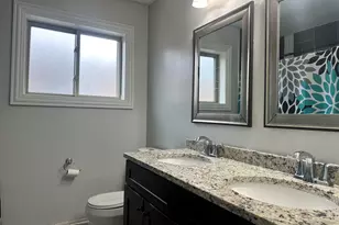 600 Escanaba Ave, Calumet City, IL 60409 - Photo 8