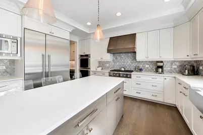 630 S Hillside Avenue, Elmhurst, IL 60126 - Photo 12