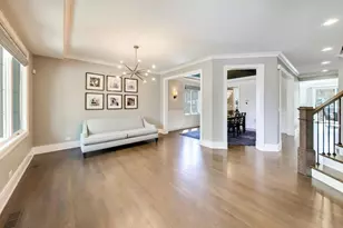 630 S Hillside Ave, Elmhurst, IL 60126 - Photo 6