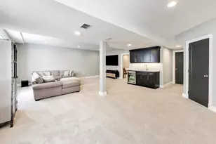 630 S Hillside Ave, Elmhurst, IL 60126 - Photo 40