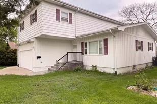 3636 Emerald Ave, Steger, IL 60475 - Photo 2