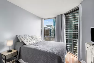 222 N Columbus Drive #3709, Chicago, IL 60601 - Photo 14
