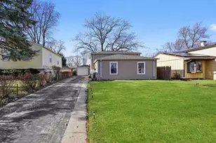 298 Merrill Ave, Calumet City, IL 60409 - Photo 8